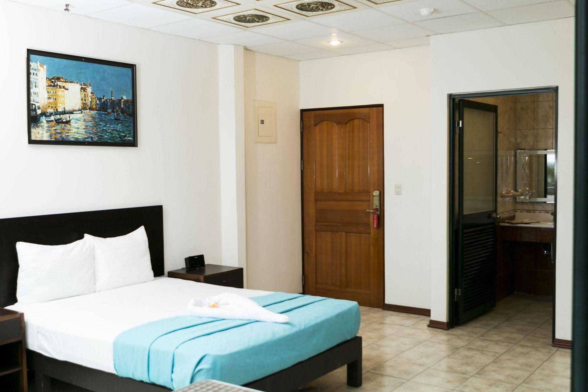 Hotel Puntarenas Beach Экстерьер фото