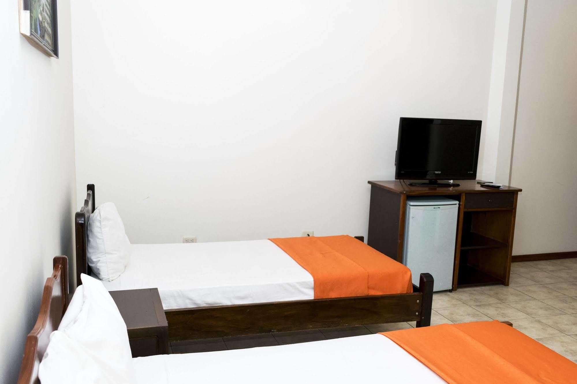 Hotel Puntarenas Beach Экстерьер фото